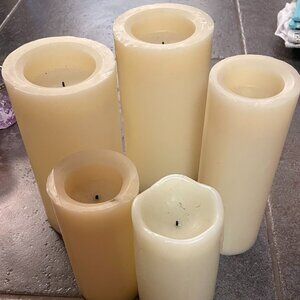 Battery Operated Flickering LED Candles (5)